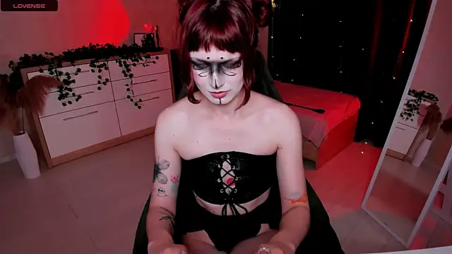 Snapshot of effie_mirelll chatting on November 2025 03:21:01 PM effie mirelll online show from November 2025 03:21:01 PM