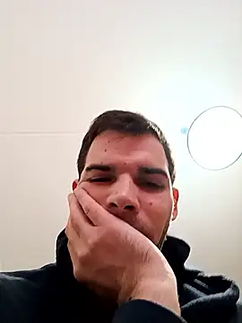 Snapshot of Michael9134 chatting on December 2025 09:18:02 AM Michael9134 online show from December 2025 09:18:02 AM