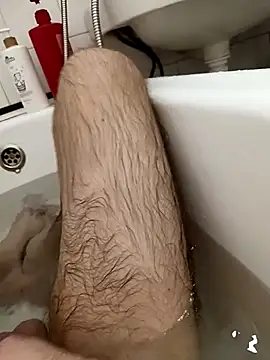 Snapshot of Michael9134 chatting on January 2026 07:39:01 PM Michael9134 online show from January 2026 07:39:01 PM