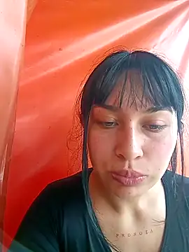 Snapshot of Sol_Sunny chatting on December 2025 07:33:02 PM Sol Sunny online show from December 2025 07:33:02 PM