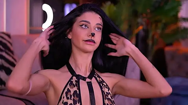 Snapshot of ArinaCarter chatting on October 2025 06:42:02 PM ArinaCarter online show from October 2025 06:42:02 PM