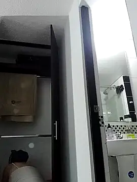  honey12 online show from October 2025 11:18:02 AM