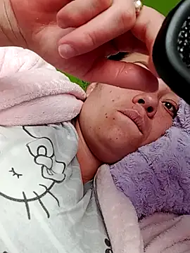  honey12 online show from October 2025 12:25:01 PM