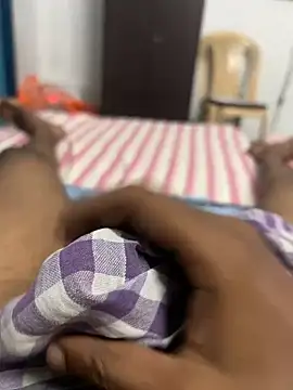 Snapshot of usermood2000 chatting on October 2025 10:58:02 AM usermood2000 online show from October 2025 10:58:02 AM