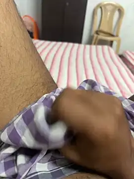 usermood2000 online show from January 2026 06:27:02 AM