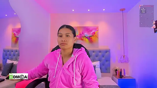 Snapshot of sweetrose_01 chatting on February 2026 11:43:02 AM sweetrose 01 online show from February 2026 11:43:02 AM