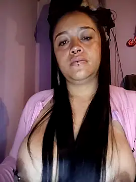 -Mia1 online show from September 2025 12:21:02 PM