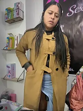 -Mia1 online show from February 2026 11:59:01 AM