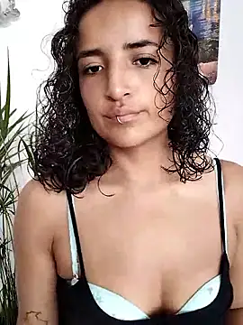 Snapshot of luna_love_xoxo chatting on September 2025 09:26:02 PM luna love xoxo online show from September 2025 09:26:02 PM