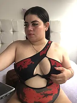 Kuromy x online show from February 2026 06:59:02 PM