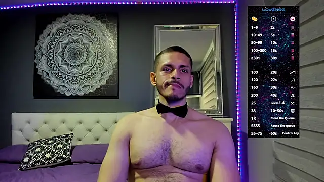 Snapshot of TianZilac chatting on October 2025 09:56:01 PM TianZilac online show from October 2025 09:56:01 PM