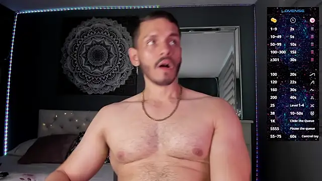 Snapshot of TianZilac chatting on October 2025 08:10:01 PM TianZilac online show from October 2025 08:10:01 PM