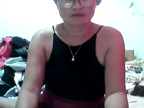 Snapshot of nathalie0045 chatting on September 2025 03:05:01 AM nathalie0045 online show from September 2025 03:05:01 AM