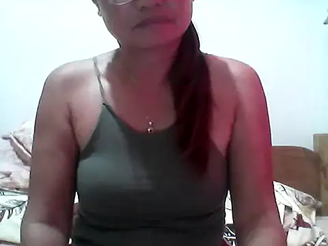 Snapshot of nathalie0045 chatting on September 2025 10:25:01 PM nathalie0045 online show from September 2025 10:25:01 PM