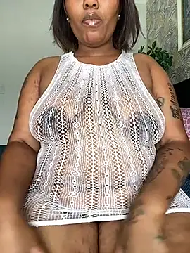 Snapshot of fatpussydallx chatting on February 2026 09:08:02 AM fatpussydallx online show from February 2026 09:08:02 AM