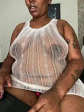 Snapshot of fatpussydallx chatting on March 2026 09:02:01 AM fatpussydallx online show from March 2026 09:02:01 AM