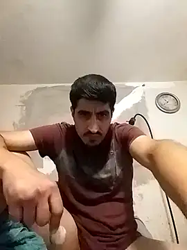 Snapshot of Arce92 chatting on December 2025 07:53:01 PM Arce92 online show from December 2025 07:53:01 PM