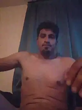 Snapshot of Arce92 chatting on July 2026 04:18:01 AM Arce92 online show from July 2026 04:18:01 AM