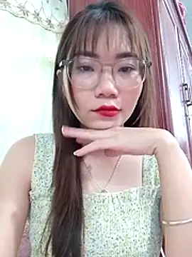 MyMy08 online show from January 2026 12:07:02 PM