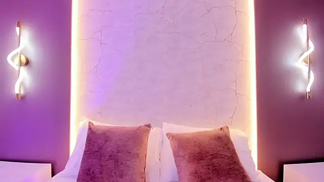 Snapshot of emily_tolson chatting on February 2026 07:32:02 PM emily tolson online show from February 2026 07:32:02 PM