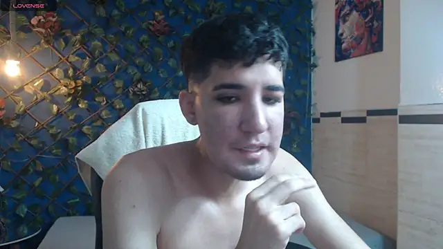 Snapshot of whitebull2606 chatting on September 2025 12:51:01 PM whitebull2606 online show from September 2025 12:51:01 PM