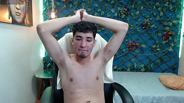 Snapshot of whitebull2606 chatting on October 2025 12:00:02 PM whitebull2606 online show from October 2025 12:00:02 PM