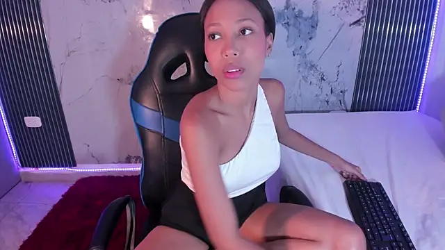 Snapshot of Mia_Duarte1 chatting on September 2025 07:46:02 PM Mia Duarte1 online show from September 2025 07:46:02 PM