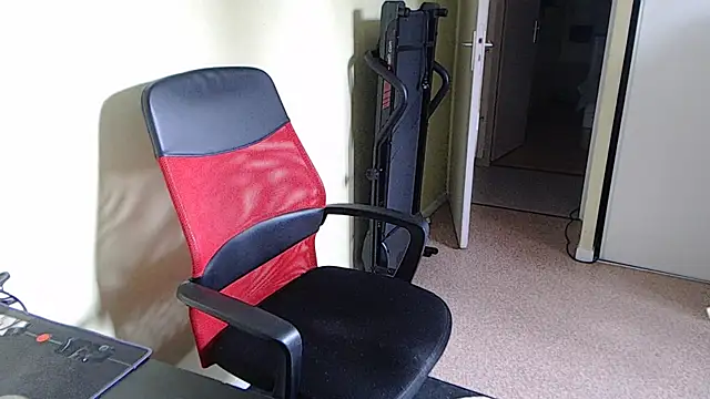 blueandwhite1 online show from March 2026 02:28:01 PM