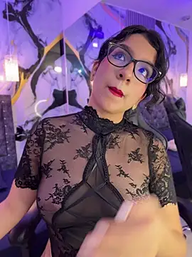 GiaCutee online show from April 2026 03:11:01 AM