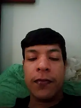 WillRodriguesf10 online show from November 2025 06:07:02 PM