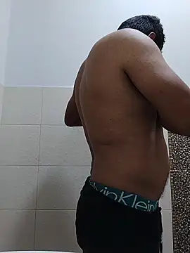 danigarci2307 online show from November 2025 05:22:01 PM