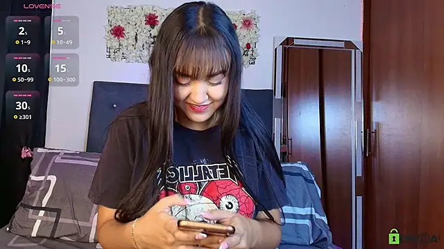 Snapshot of madisonwalkeeer chatting on October 2025 12:59:01 PM madisonwalkeeer online show from October 2025 12:59:01 PM