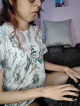 AnnieSparkle online show from October 2025 03:42:01 AM