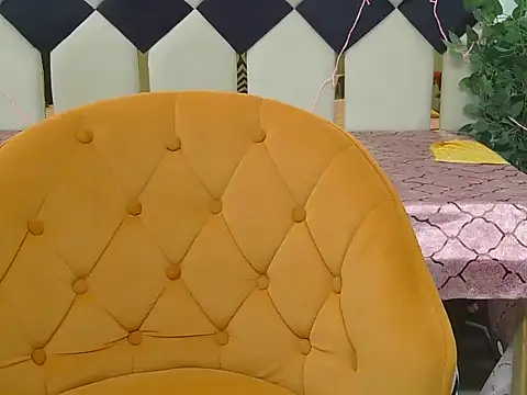 Snapshot of Its-ishikaa chatting on October 2025 03:52:02 AM Its-ishikaa online show from October 2025 03:52:02 AM