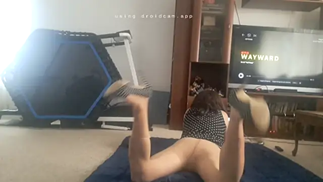 Snapshot of DependentDare1 chatting on April 2026 06:48:02 PM DependentDare1 online show from April 2026 06:48:02 PM