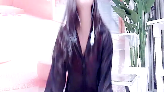 Snapshot of Tianxin6 chatting on January 2026 12:24:01 AM Tianxin6 online show from January 2026 12:24:01 AM