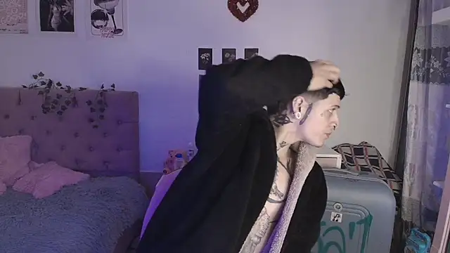 2cyboy  online show from September 2025 08:21:02 PM