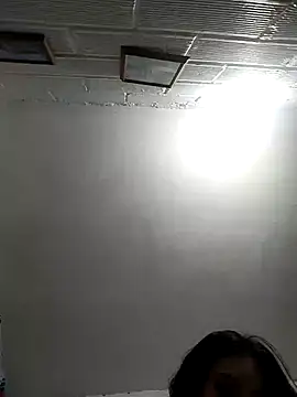 Snapshot of emmii_cute chatting on September 2025 01:33:01 AM emmii cute online show from September 2025 01:33:01 AM