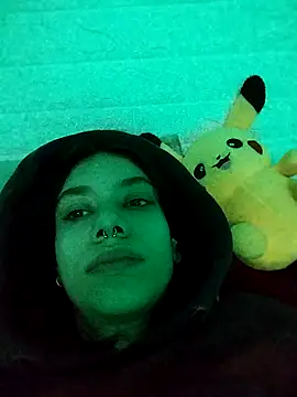 Snapshot of emmii_cute chatting on November 2025 01:26:02 AM emmii cute online show from November 2025 01:26:02 AM