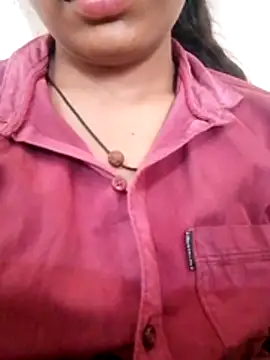 Snapshot of Suhani_hot12 chatting on May 2026 07:14:02 AM Suhani hot12 online show from May 2026 07:14:02 AM