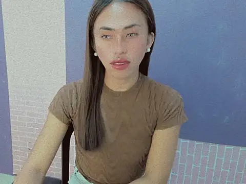 Snapshot of secretmiller_ chatting on November 2025 02:32:02 PM secretmiller online show from November 2025 02:32:02 PM