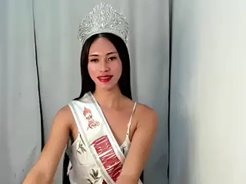 Snapshot of secretmiller_ chatting on December 2025 06:37:02 PM secretmiller online show from December 2025 06:37:02 PM