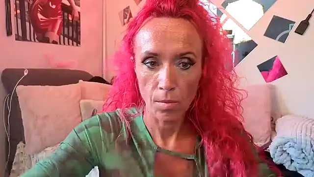 Snapshot of Hotmilfhamburg1 chatting on July 2026 08:30:01 AM Hotmilfhamburg1 online show from July 2026 08:30:01 AM