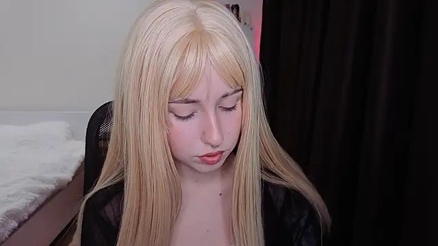 Snapshot of YukiMisa chatting on September 2025 03:17:02 PM YukiMisa online show from September 2025 03:17:02 PM