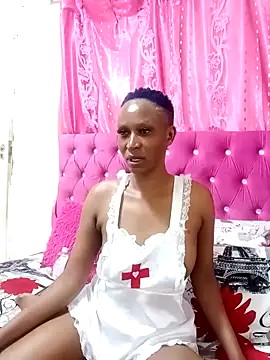 Snapshot of SexyBootie chatting on December 2025 10:39:02 PM SexyBootie online show from December 2025 10:39:02 PM