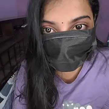 Snapshot of Telugu_sweet_couple_345 chatting on November 2025 06:18:02 PM Telugu sweet couple 345 online show from November 2025 06:18:02 PM