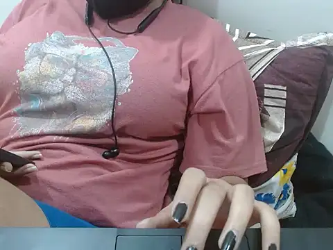 Snapshot of Nataliya_Singh chatting on February 2026 03:54:02 PM Nataliya Singh online show from February 2026 03:54:02 PM