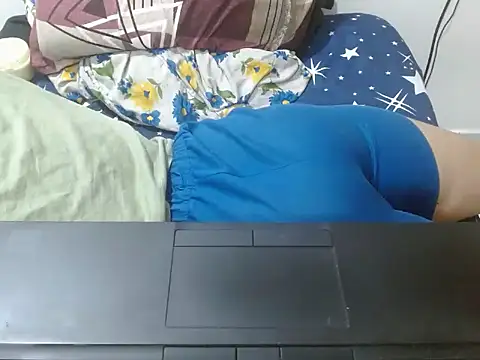 Snapshot of Nataliya_Singh chatting on February 2026 01:02:02 AM Nataliya Singh online show from February 2026 01:02:02 AM