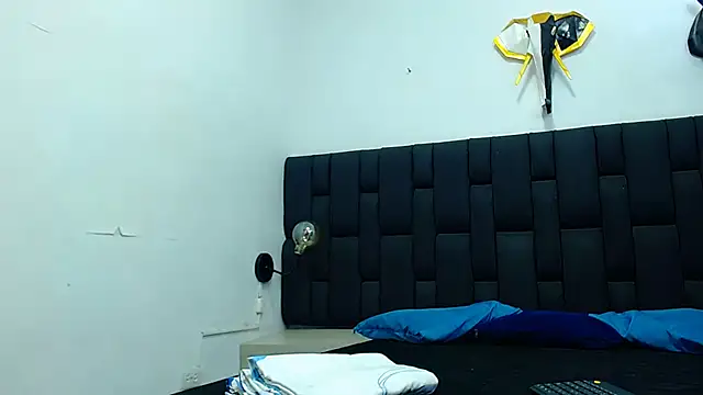 daniel evans69 online show from October 2025 12:46:02 PM