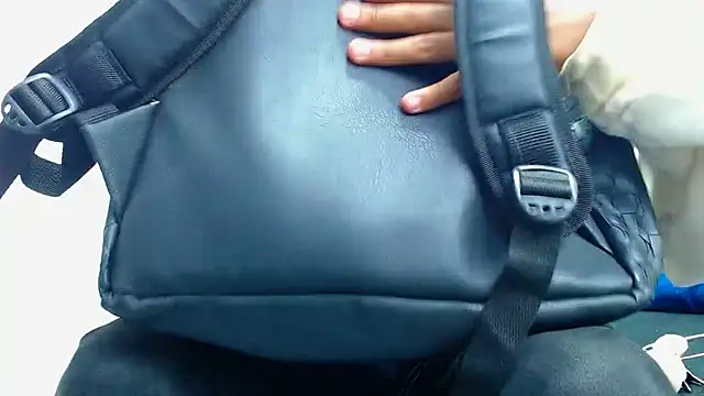 daniel evans69 online show from October 2025 12:28:01 PM